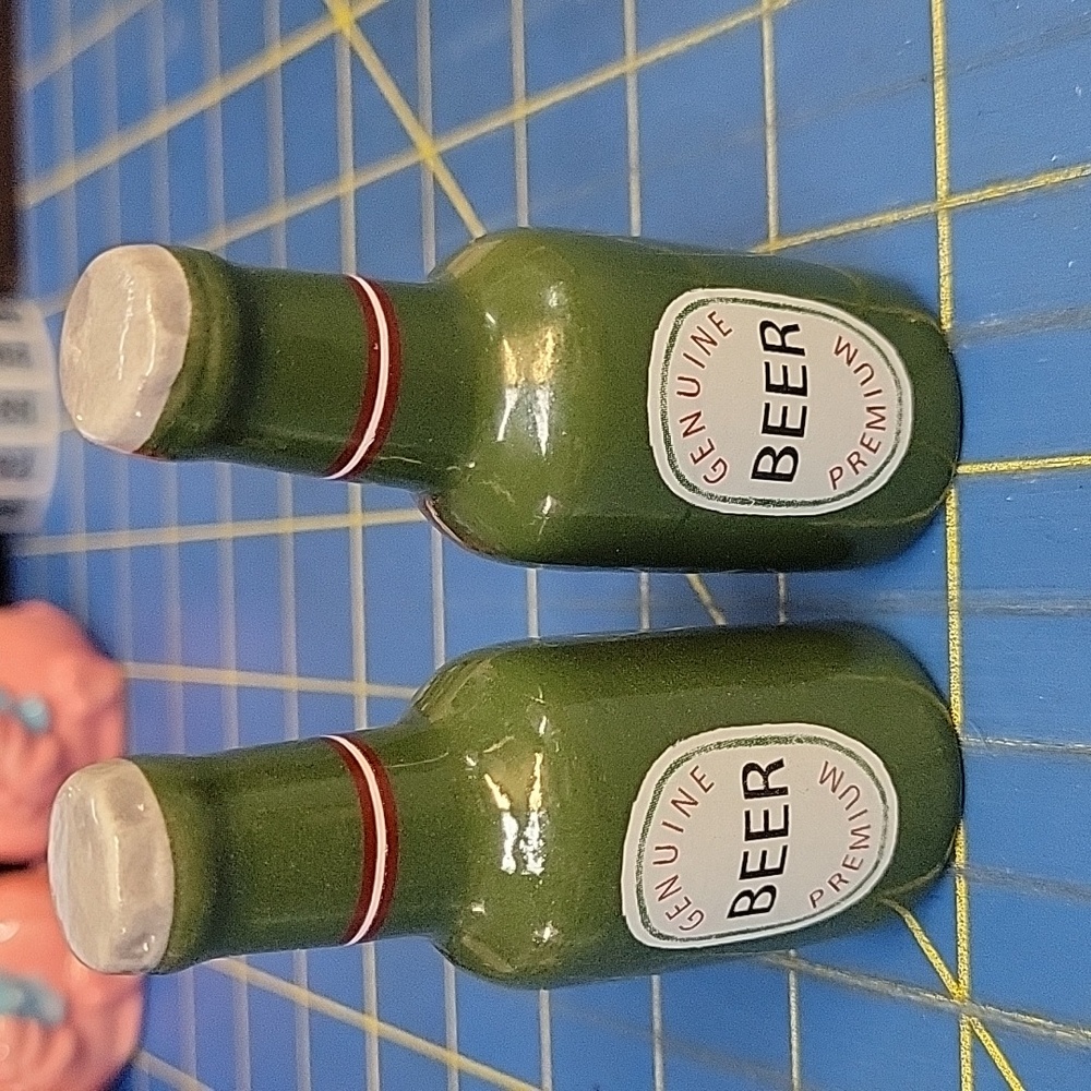 Beer Bottle Salt & Pepper 1.25" X 3.25" Shakers New
